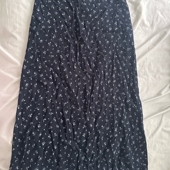 Brandy Melville Skirts Brandy Melville Midi Skirt Poshmark